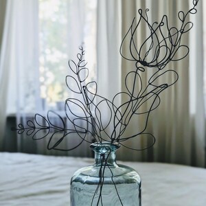 Tulips Wire Bouquet For Small Vase. Wall Sculpture. Minimalist Metal Flower Art image 8