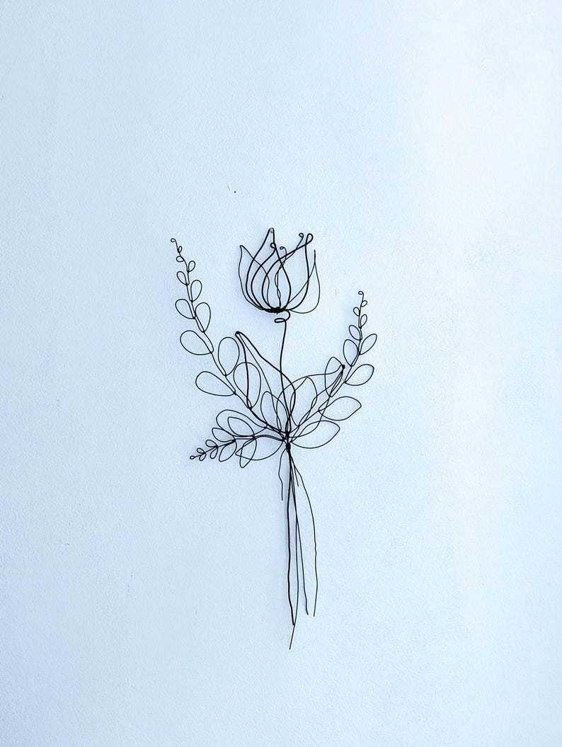 Tulips Wire Bouquet For Small Vase. Wall Sculpture. Minimalist Metal Flower Art image 11
