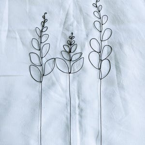 Tulips Wire Bouquet For Small Vase. Wall Sculpture. Minimalist Metal Flower Art image 14