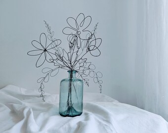 Daisies Wire Bouquet: Handmade Black Metal Floral Arrangement