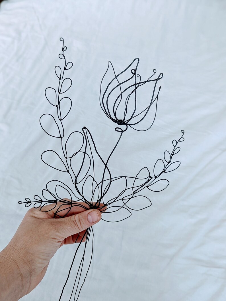 Tulips Wire Bouquet For Small Vase. Wall Sculpture. Minimalist Metal Flower Art image 10