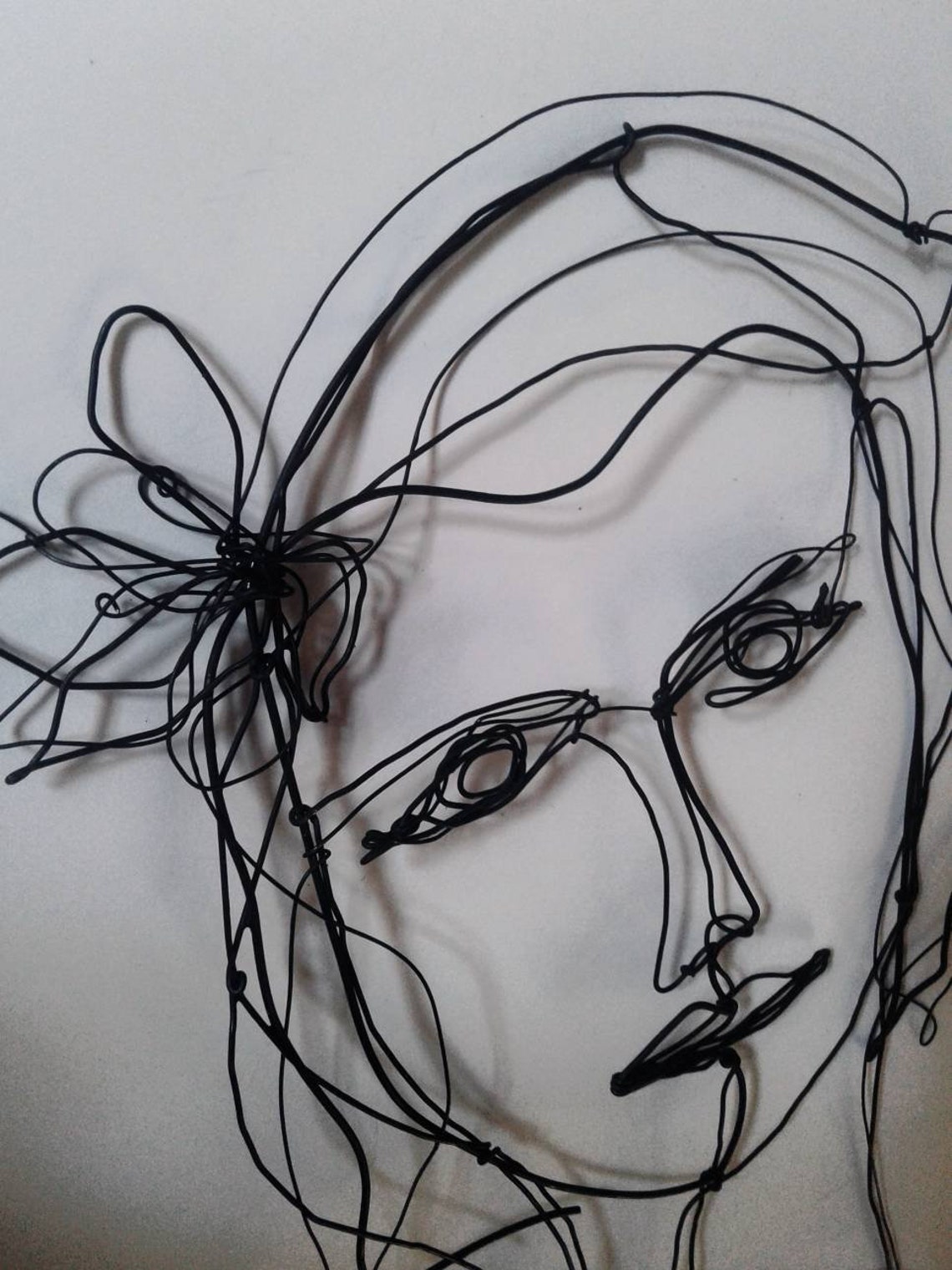 Woman portrait in wire. Wire wall decor. 37x29cm. Black iron Etsy