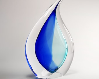 Handmade Blown Glass Sculpture - Flat Drop Shape - Height 7.48“ - Glass Art Statue - Ocean Blue Colour Design - Collectible Art - Gift Idea