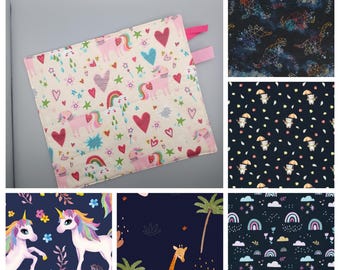 Sitzkissen für unterwegs Kinder, Sitzunterlage Outdoor Kinder, Wandersitzkissen, faltbar, wasserdicht, Waldkindergarten, Reiseunterlage