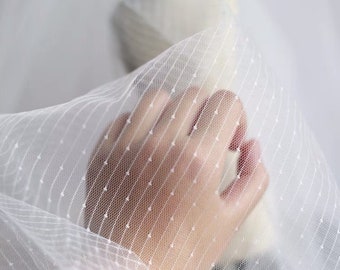 1 Yard Off-White-Soft-Tüll-Stoff mit Streifen Bestickter Spitzenstoff Mesh-Spitzenstoff Netz Tüll