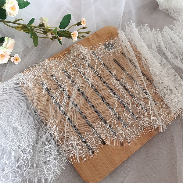 3Meters/Lot Off White Eyelash Lace Trim Embroidered Hollow Lace for Victorian Gowns, Costume, Mantilla, Jewelry Design