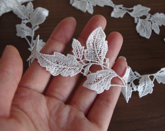 5 Yards Off White Venise Lace Trim With Retro Floral Leaves