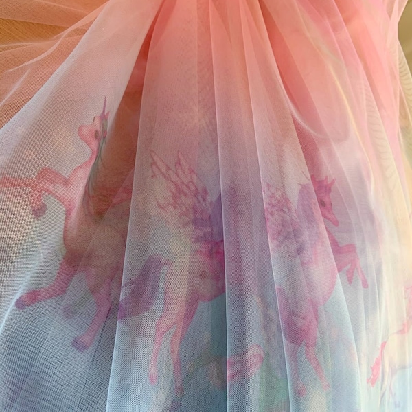 Dentelle colorée de Tulle avec le tissu aérien de maille de licorne pour la robe de mariée de robe de mariée de mariage robe de fleur