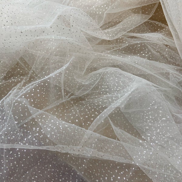 1 yard Off White Tissu de tulle doux avec paillettes argentées Étincelle Maille extra douce pour jupes Tutu Voiles de mariée