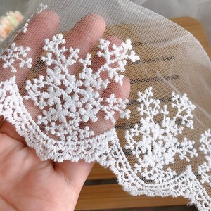 5Yards/Lot Off White Lace Trim, Cotton Embroidered Lace Trim, Scalloped Trim Lace DIY Doll Dress Lace DIY Bridal Veil Lace
