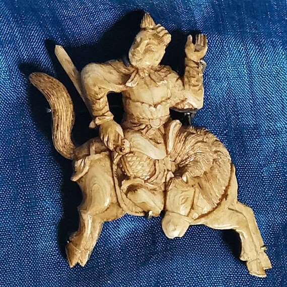 Antique Chinese Figural Pins brooch - image 8