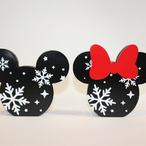 Mickey and Minnie Modern Snowflake Set