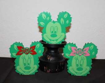 Topiary Mickey and Minnie Decorations