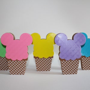 Mickey Mouse Summer Fun Ice Cream Cone Set