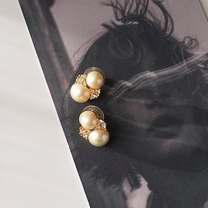 Orecchini vintage in cristallo con doppia perla CHRISTIAN DIOR