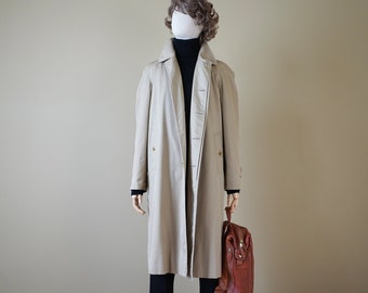 BURBERRY Vintage Camden car coat. Size: Men / L