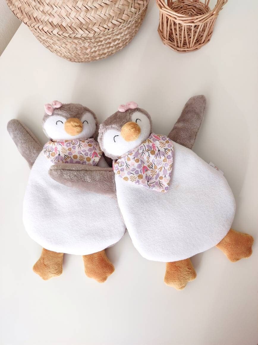 Flat soft toy penguin in fleece and soft pink or taupe fabric for girls with personalized embroidery of baby's first name