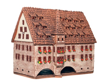 Nuremberg Customs ceramic candle house