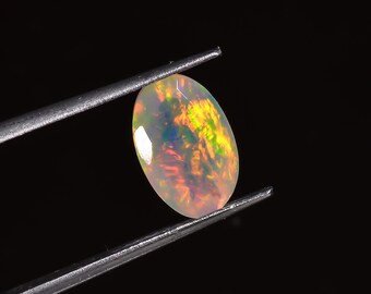 Ethiopian Opal Oval Cut Stone 10X7X5 mm.