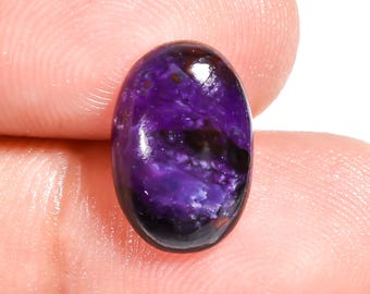 Sugilith-Edelstein, ovaler Cabochon, lose, 12 x 8 x 3 mm.