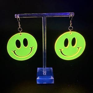 All Smiles Earrings UV Reactive - Jewelry for Ravers & Music Festival Lovers