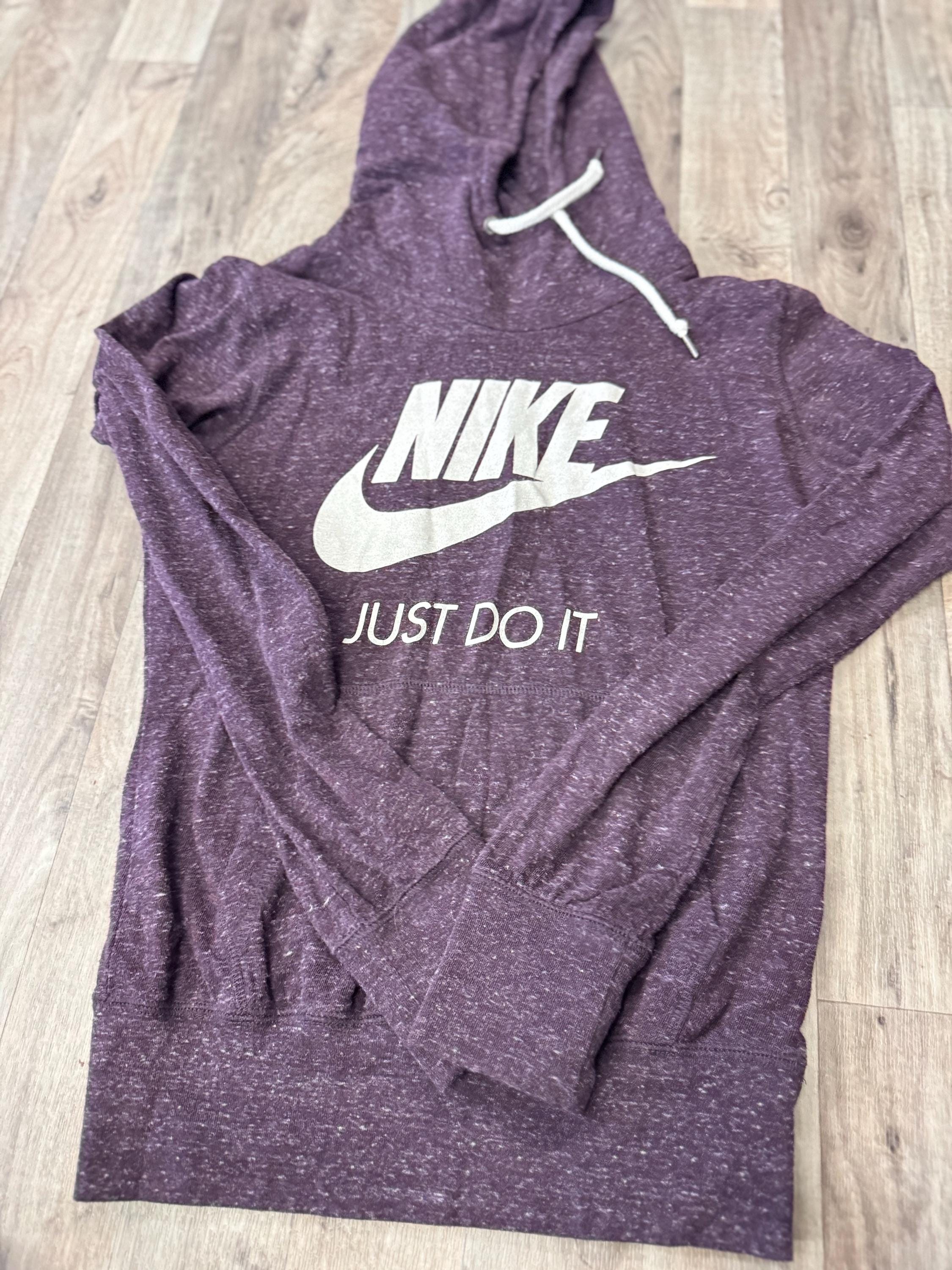 etsy nike pulli