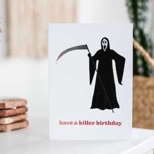 Avoir une carte d'anniversaire qui tue, carte d'anniversaire gothique, papeterie sorcière, anniversaire d'horreur de la Faucheuse, papeterie gothique, carte d'anniversaire drôle