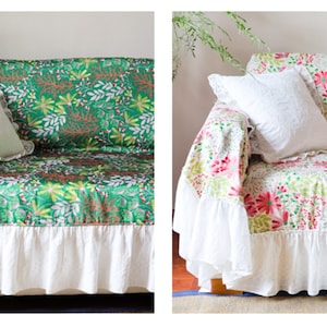 Bankhoes op maat - gebloemde hoes met ruches - hoes voor thuis - woonkamerdecoratie - bankbekleding met ruches - hoes groen