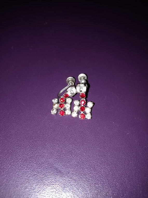 Sparkly art deco screw on earrings