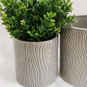 Gray Ceramic Planter with Wood Grain | 5.25" Tall, Drainage Plug