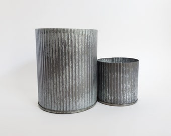 11 3/4 Inch Primitive Distressed Galvanized Cone Shaped Bucket Wall Planters 11 3/4 Inch Primitive Distressed Galvanized Cone Shaped Bucket Wall Planters