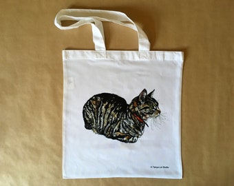 Lightweight Cat Tote Bag, Eco Friendly Tote Bag, Tote Bag For Cat lovers, Cat Book Bag, Tabby Cat Tote, Cat Shopping Bag, Cat Grocery Bag