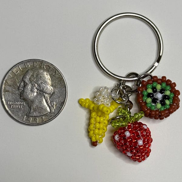 Beaded Berry Keychain – Colorful Fruit Bag Charm