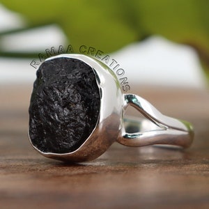 Anillo de turmalina negra / Anillo de plata de turmalina negra cruda / Anillo hecho a mano de turmalina rugosa genuina / Plata de ley 925