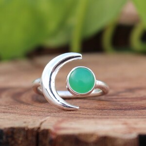 Chrysoprase Half Moon Silver Ring | Natural Chrysoprase Round Cabochon Dainty Boho Ring | Sterling Silver 925 | Handmade Jewelry