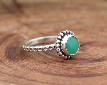 Chrysoprase Silver Ring | Natural Chrysoprase Round Cabochon Dainty Boho Ring | Sterling Silver 925 | Handmade Jewelry