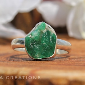 Raw Emerald Silver Ring | Natural Emerald Sterling Silver 925 Handmade Ring | May Birthstone | Handmade Jewelry