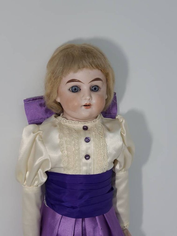 Antique 19