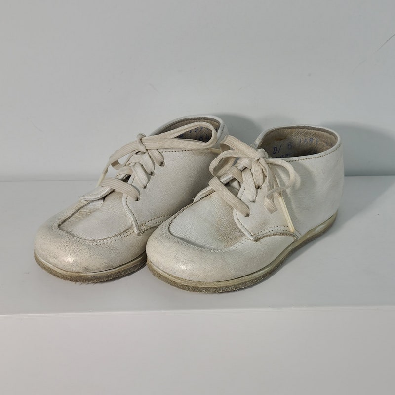 lazy one house shoes