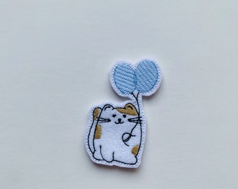 Chat avec ballons feutré design de broderie. Fichier de patch Cat ITH