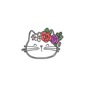 Könnte beinhalten: Eine skurrile Umrisszeichnung eines Katzenkopfes, geschmückt mit einem Blumenkranz. Der Kranz zeigt rote, violette und weiße Blumen mit grünen Blättern. Die Katze hat eine kleine rosa Nase und schwarze Schnurrhaare, vor weißem Hintergrund.