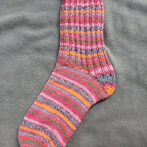 Handgestrickte Socken Bild 5