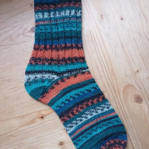 Handgestrickte Socken Bild 3