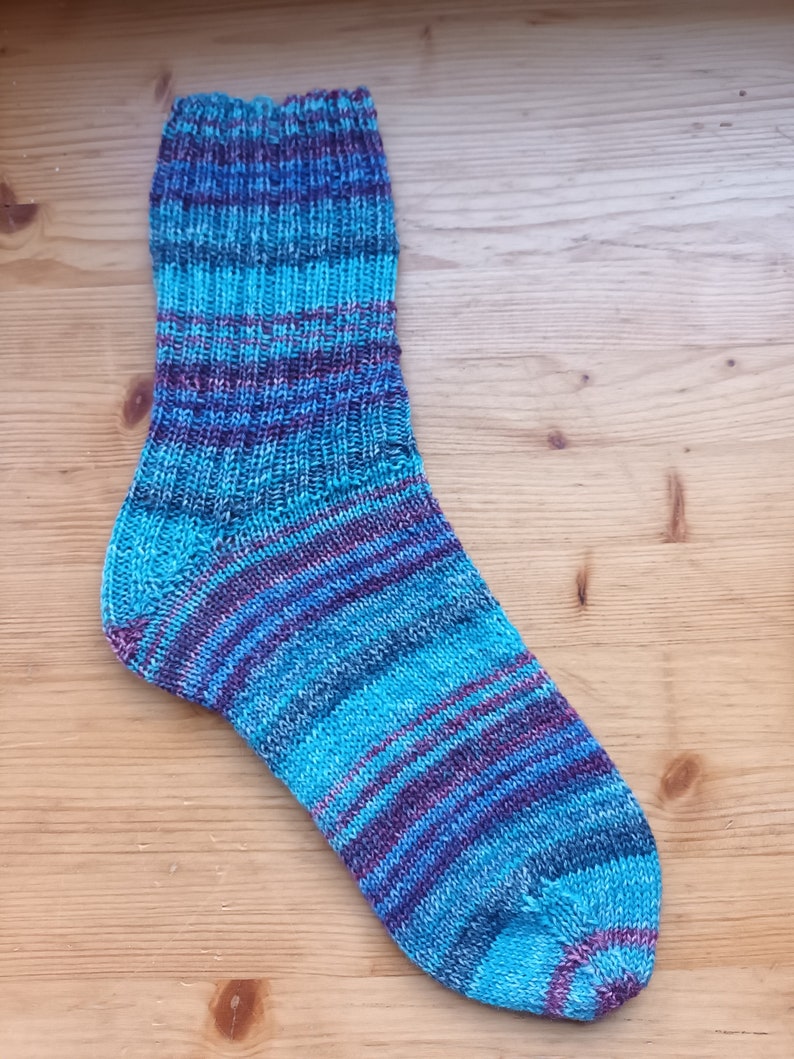 Handgestrickte Socken Bild 1