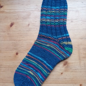 Handgestrickte Socken Bild 2