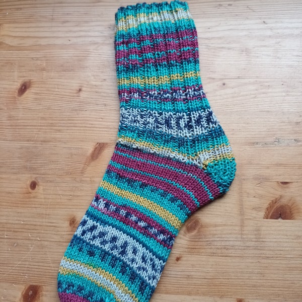Handgestrickte Socken (dickere Wolle-6-fädig)