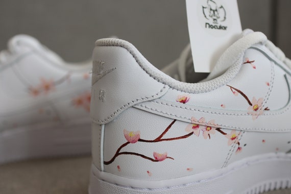 Nike air force 1 cherry deals