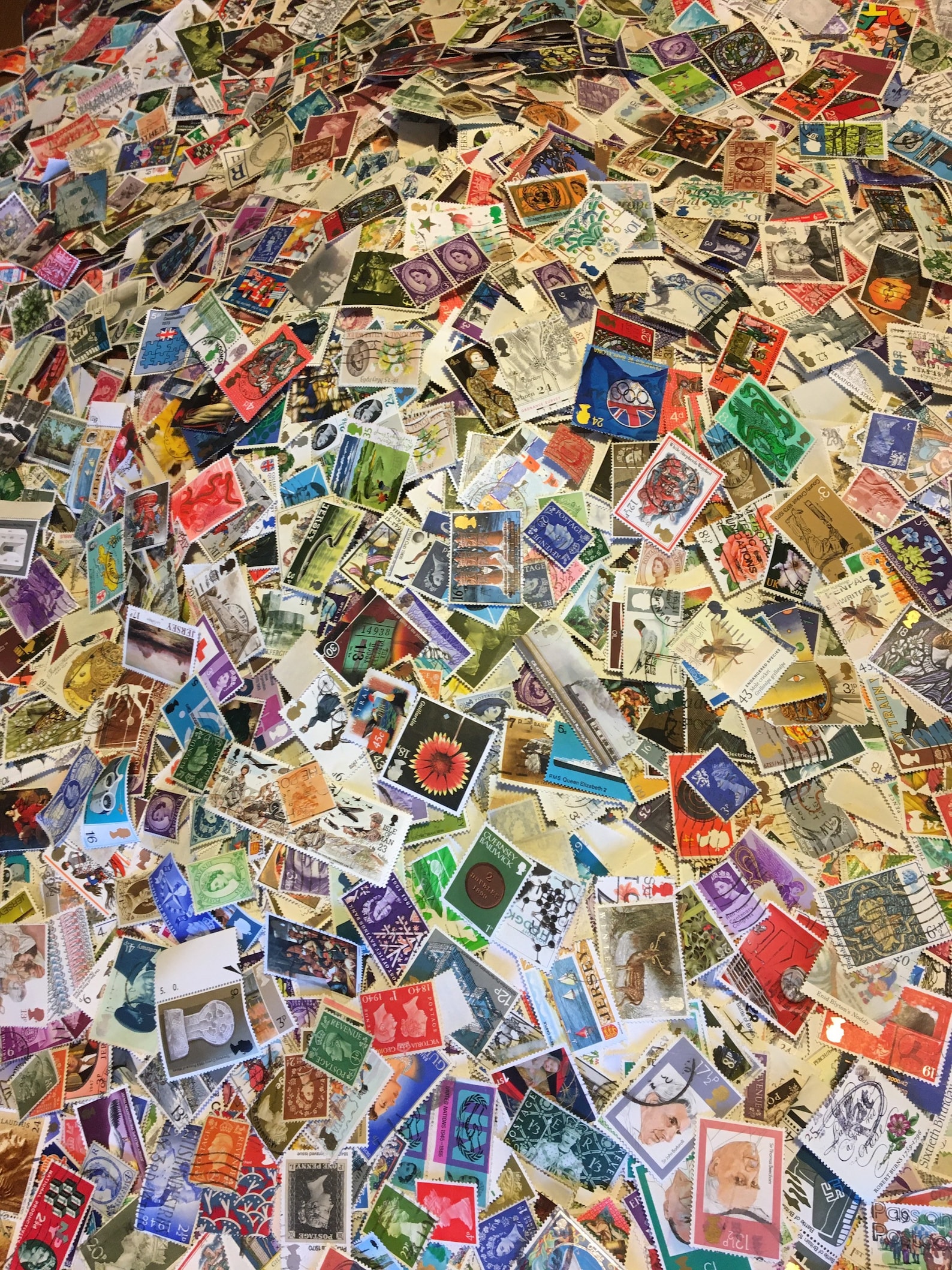 GB Commemorative Stamps 100 stamps picked at random from a Etsy