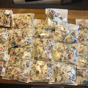 Paquete de sellos del mundo de 2000, selección mixta de antiguos a modernos, fuera de papel, utilizados para coleccionar y hacer manualidades.