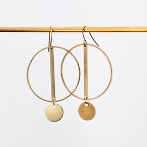 Handmade earrings *Loïs & Clark*, women&#39;s jewelry, ethnic, raw brass, round sequin, design